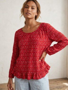 GAP Red Ditsy Floral Shirred Ruffle Hem Peasant Blouse Size Large